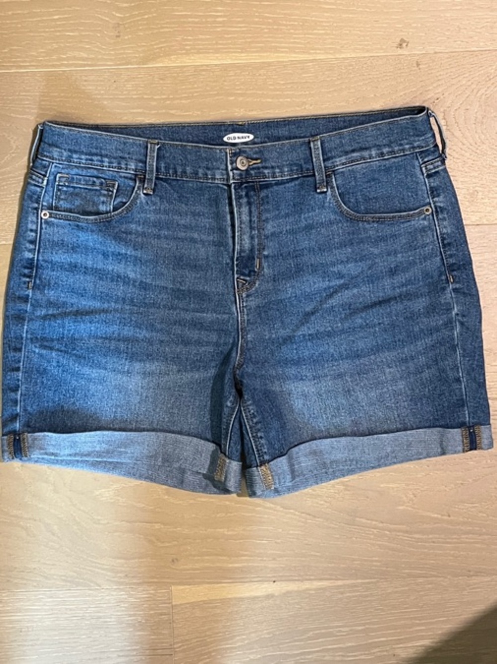 Old Navy Denim Blue Jean Shorts Bundle of 2 sizes 10 and 12 - Picture 6 of 9